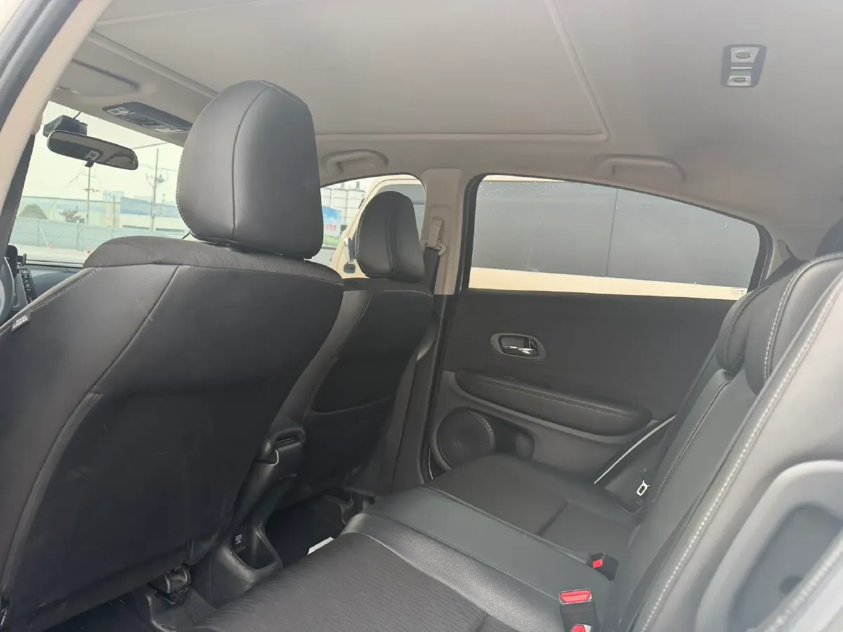 2022 Honda Vezel 1.5L 131HP L4 CVT,autocango,china used car exporter,china ev exporter,chinese used car exporter,chinese used ev exporter