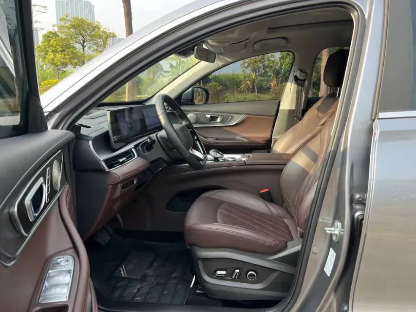 2024 Chery Tiggo 8 PRO 1.6T 197HP L4 7DCT,autocango,china used car exporter,china ev exporter,chinese used car exporter,chinese used ev exporter