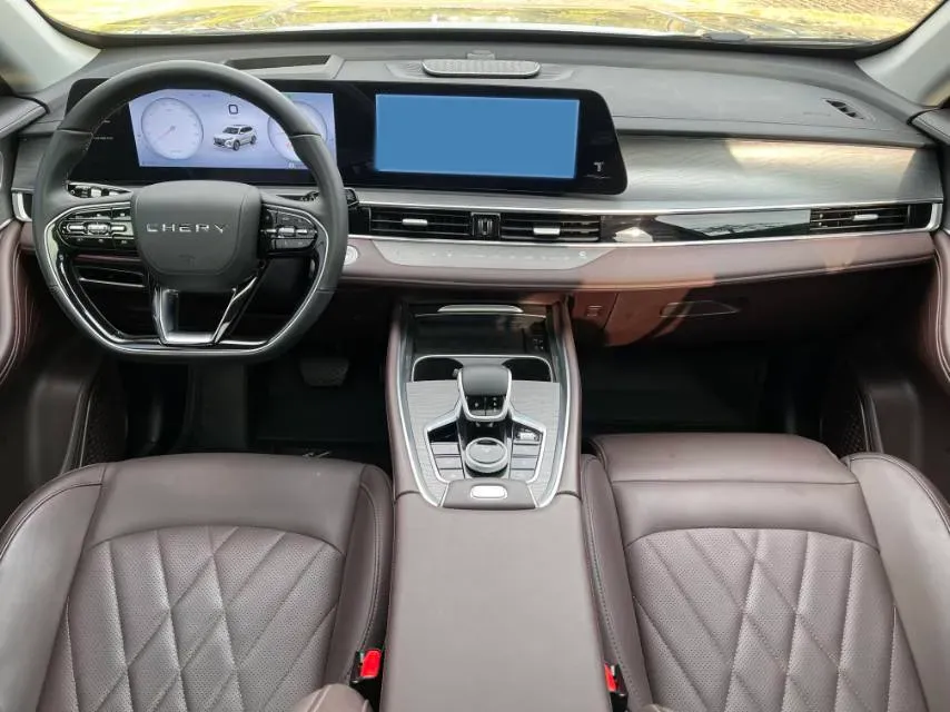 2024 Chery Tiggo 8 PRO 1.6T 197HP L4 7DCT,autocango,china used car exporter,china ev exporter,chinese used car exporter,chinese used ev exporter