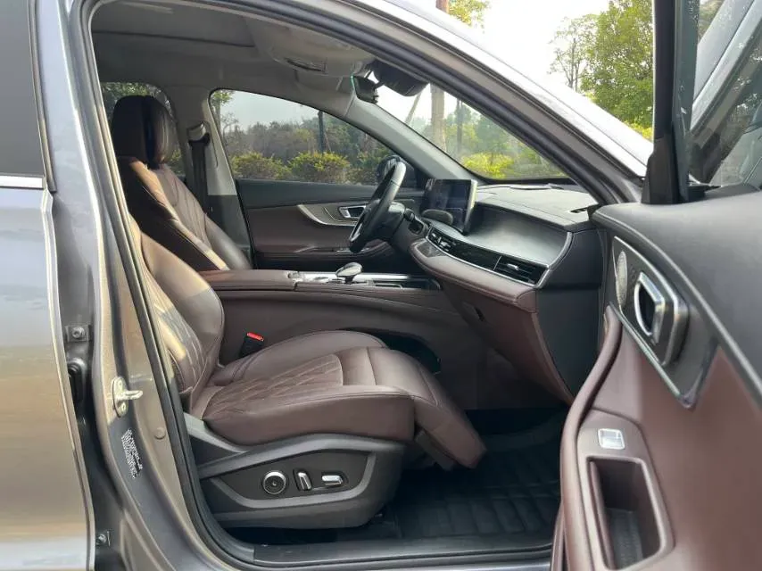 2024 Chery Tiggo 8 PRO 1.6T 197HP L4 7DCT,autocango,china used car exporter,china ev exporter,chinese used car exporter,chinese used ev exporter