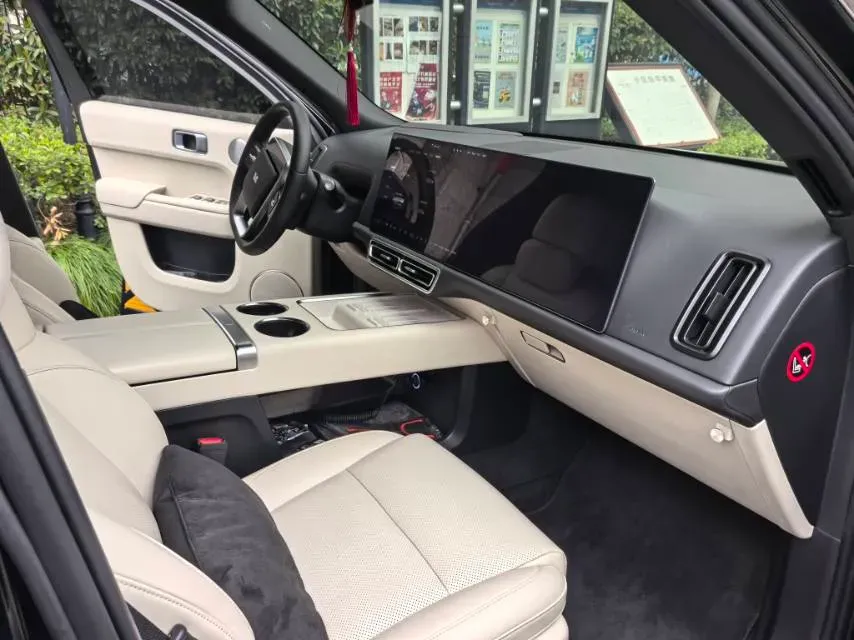 2022 Li L9 Range Extended 154HP REEV 42.6KWH,autocango,china used car exporter,china ev exporter,chinese used car exporter,chinese used ev exporter