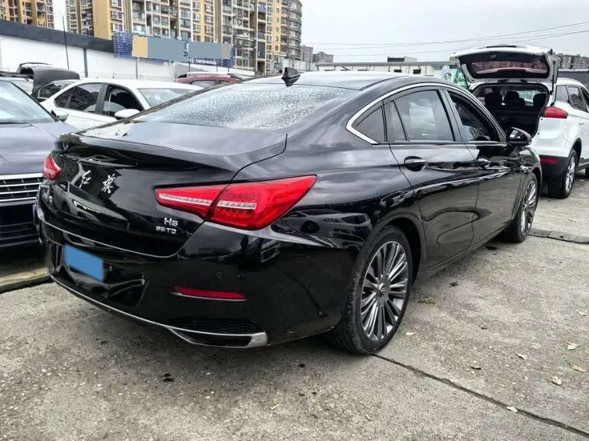 2020 HongQi H5 1.8T 197HP L4 6AT,autocango,china used car exporter,china ev exporter,chinese used car exporter,chinese used ev exporter