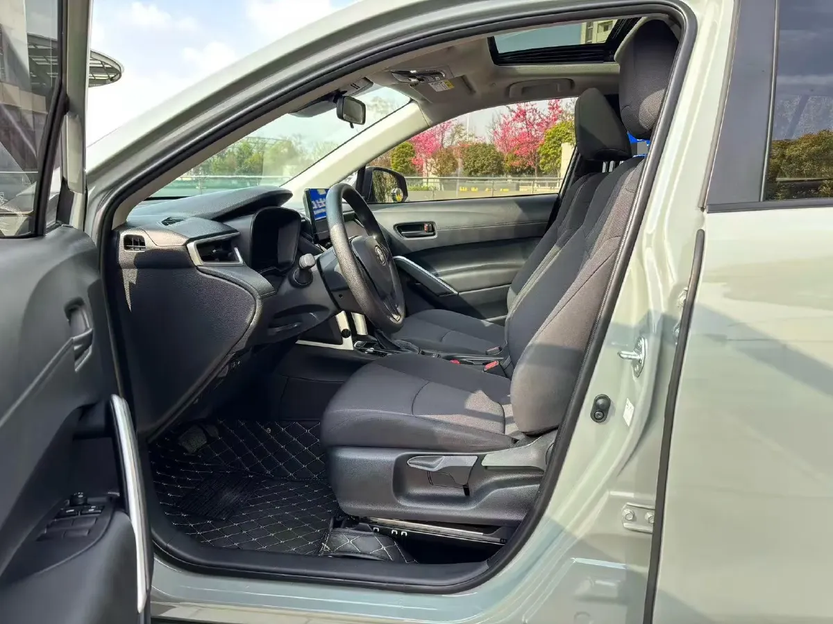 2023 Toyota Corolla Cross 2.0L 171HP L4 CVT,autocango,china used car exporter,china ev exporter,chinese used car exporter,chinese used ev exporter