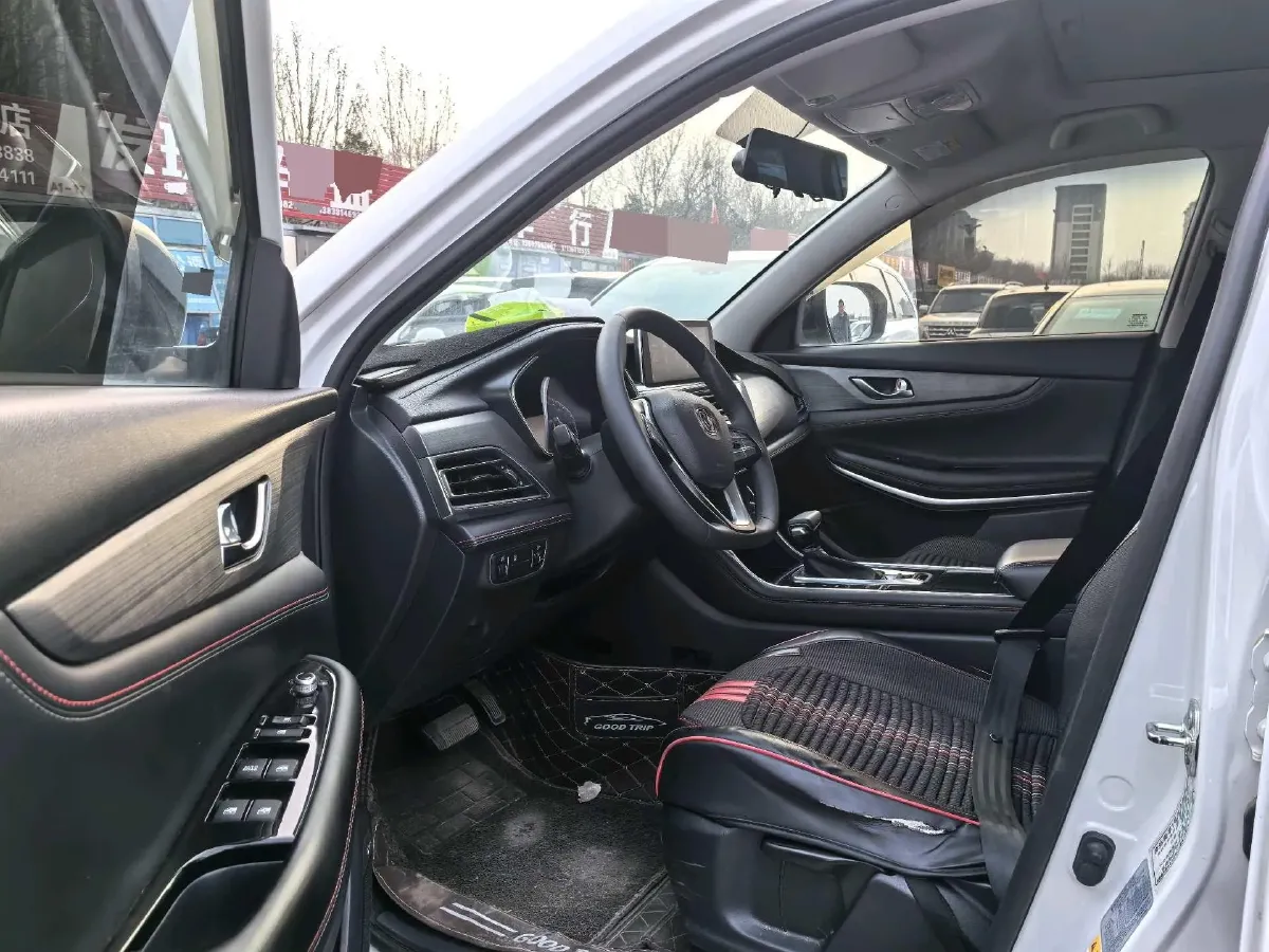 2021 ChangAn CS75 1.5T 178HP L4 7DCT,autocango,china used car exporter,china ev exporter,chinese used car exporter,chinese used ev exporter