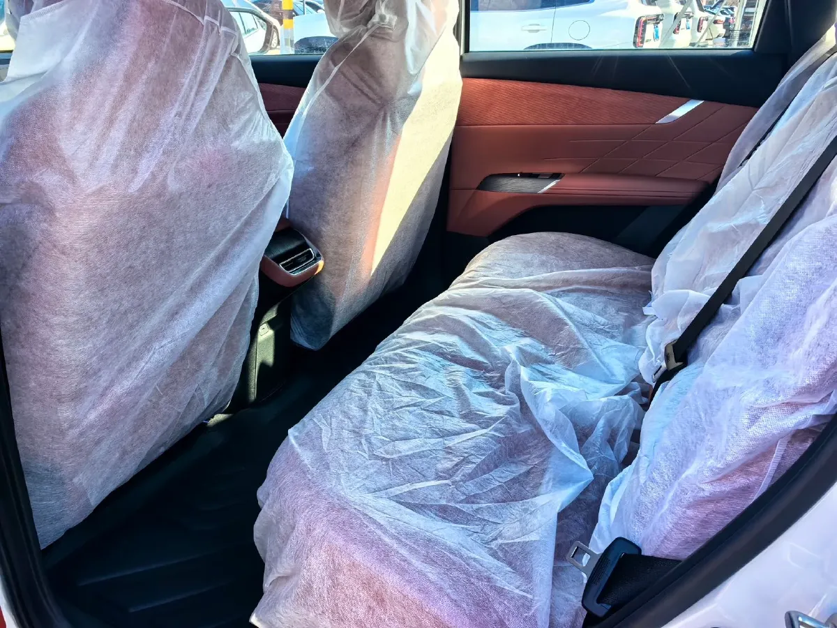 2025 ChangAn CS75 Plus 1.5T 192HP L4 8AT,autocango,china used car exporter,china ev exporter,chinese used car exporter,chinese used ev exporter