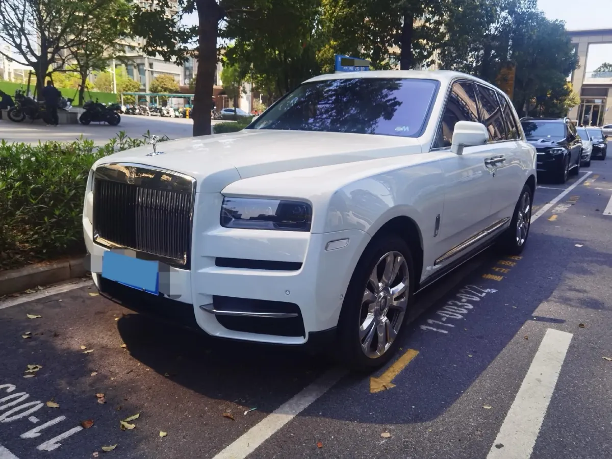 2024 Rolls-Royce Cullinan 6.7T 571HP V12 8AT,autocango,china used car exporter,china ev exporter,chinese used car exporter,chinese used ev exporter