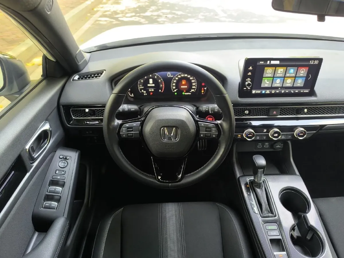 2023 Honda Civic 1.5T 182HP L4 CVT,autocango,china used car exporter,china ev exporter,chinese used car exporter,chinese used ev exporter