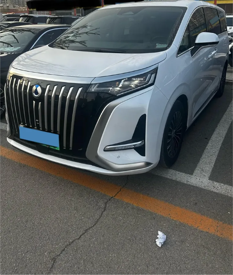 2022 Jaguar XFL 2.0T 250HP L4 8AT,autocango,china used car exporter,china ev exporter,chinese used car exporter,chinese used ev exporter