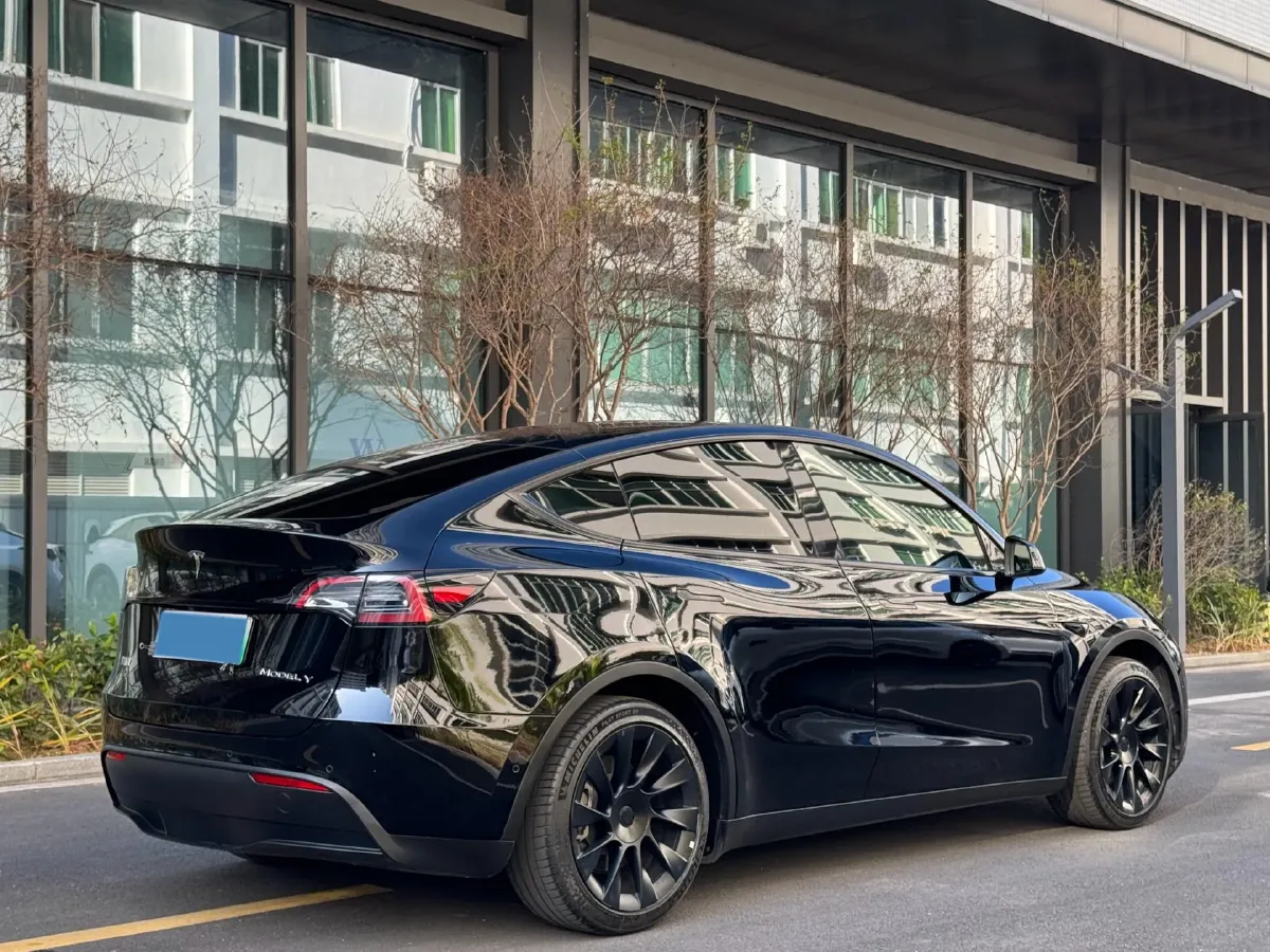 2022 Tesla Model Y BEV 60KWH,autocango,china used car exporter,china ev exporter,chinese used car exporter,chinese used ev exporter