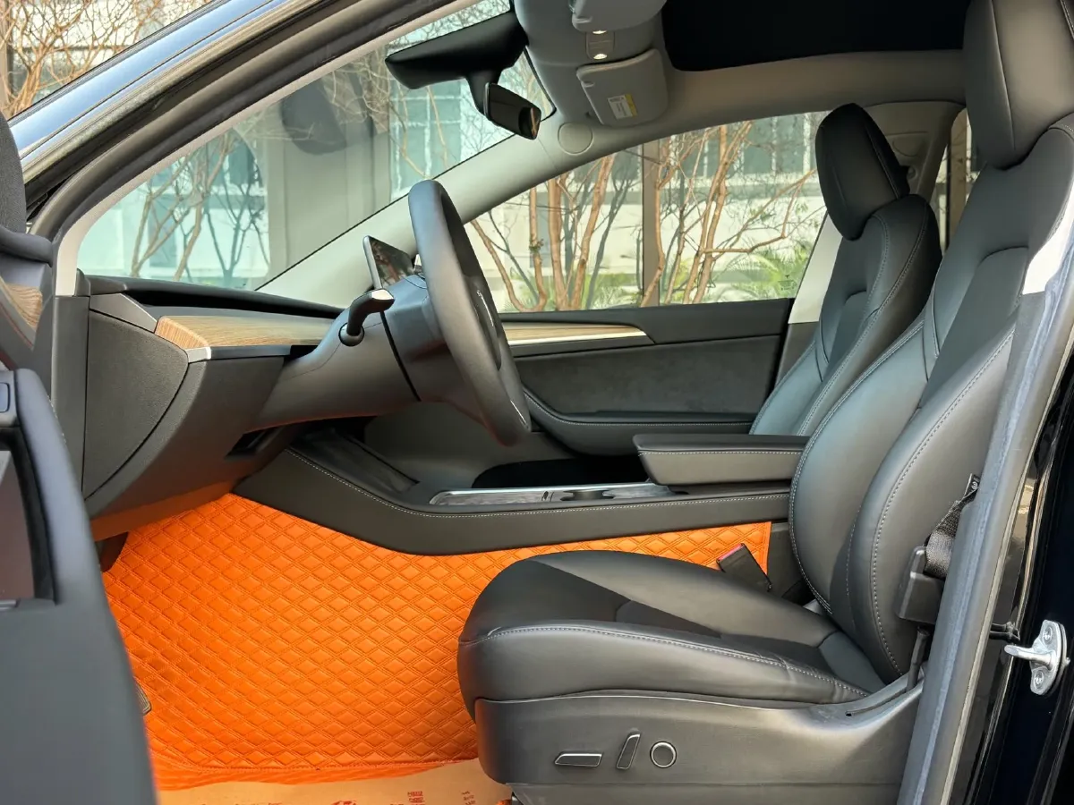 2022 Tesla Model Y BEV 60KWH,autocango,china used car exporter,china ev exporter,chinese used car exporter,chinese used ev exporter