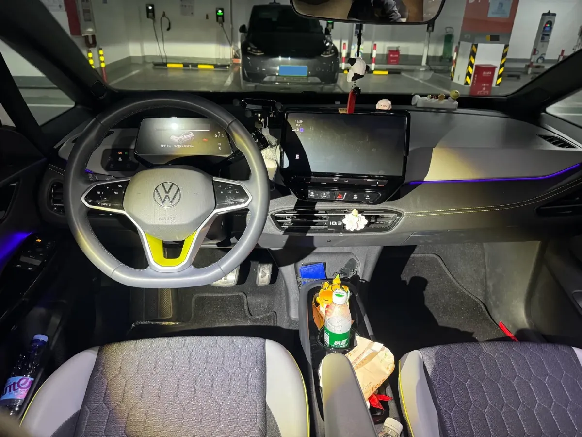 2024 Volkswagen ID.3 BEV 52.8KWH,autocango,china used car exporter,china ev exporter,chinese used car exporter,chinese used ev exporter