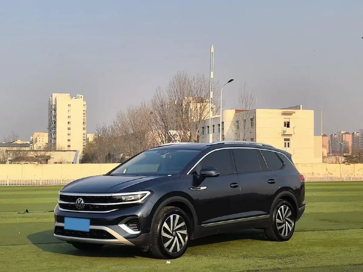 2021 Volkswagen Talagon 2.0T 220HP L4 7DCT,autocango,china used car exporter,china ev exporter,chinese used car exporter,chinese used ev exporter