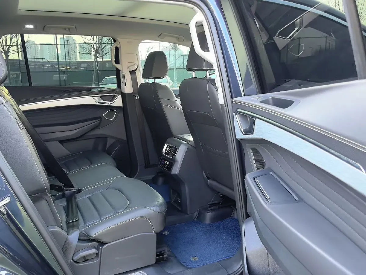 2021 Volkswagen Talagon 2.0T 220HP L4 7DCT,autocango,china used car exporter,china ev exporter,chinese used car exporter,chinese used ev exporter