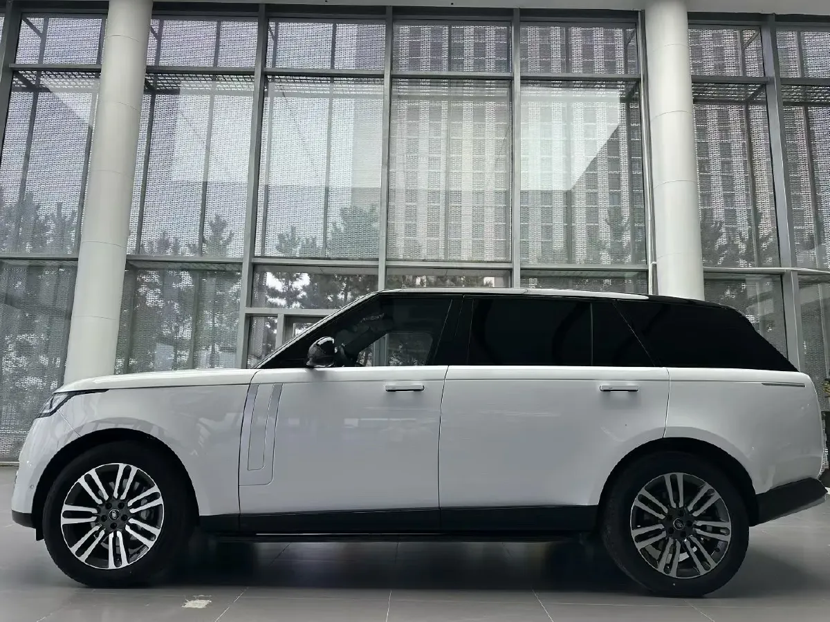 2023 Land Rover Range Rover 3.0T 400HP L6 8AT,autocango,china used car exporter,china ev exporter,chinese used car exporter,chinese used ev exporter