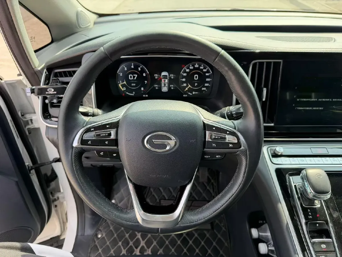 2021 GAC Trumpchi M8 2.0T 252HP L4 8AT,autocango,china used car exporter,china ev exporter,chinese used car exporter,chinese used ev exporter