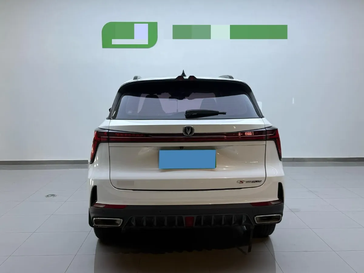 2021 ChangAn CS35 Plus 1.4T 160HP L4 7DCT,autocango,china used car exporter,china ev exporter,chinese used car exporter,chinese used ev exporter