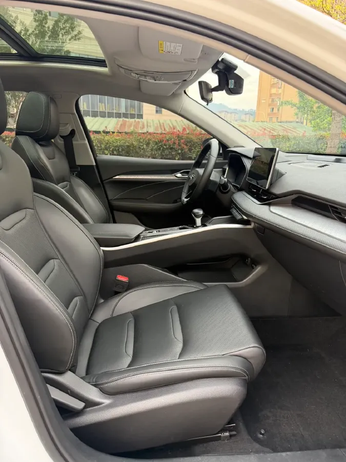 2021 Geely Preface 2.0T 190HP L4 7DCT,autocango,china used car exporter,china ev exporter,chinese used car exporter,chinese used ev exporter