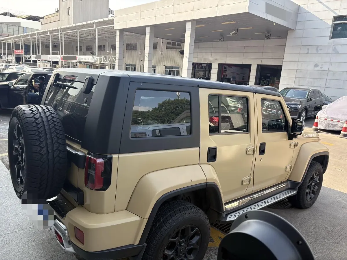 2019 Beijing BJ40 2.3T 231HP L4 6AT,autocango,china used car exporter,china ev exporter,chinese used car exporter,chinese used ev exporter