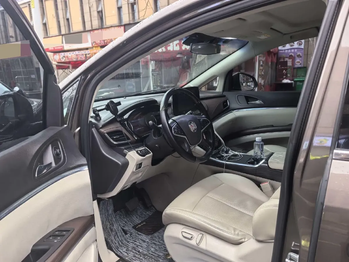 2023 Buick GL8 2.0T 237HP L4 9AT,autocango,china used car exporter,china ev exporter,chinese used car exporter,chinese used ev exporter