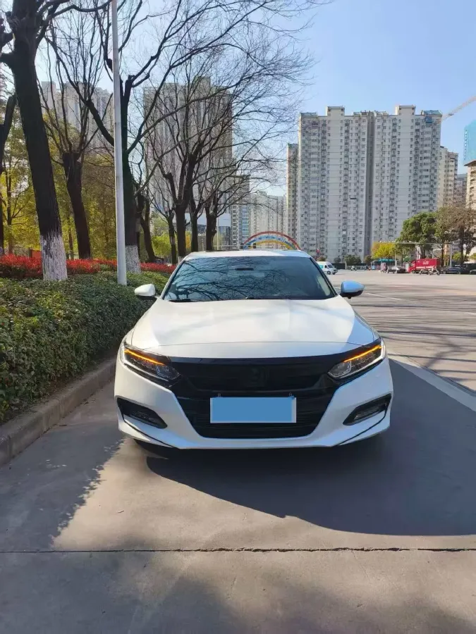 2018 Honda Accord 1.5T 194HP L4 CVT,autocango,china used car exporter,china ev exporter,chinese used car exporter,chinese used ev exporter