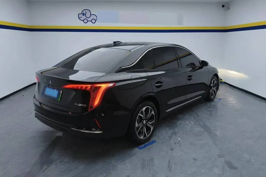 2023 HongQi E-QM5 BEV 54KWH,autocango,china used car exporter,china ev exporter,chinese used car exporter,chinese used ev exporter