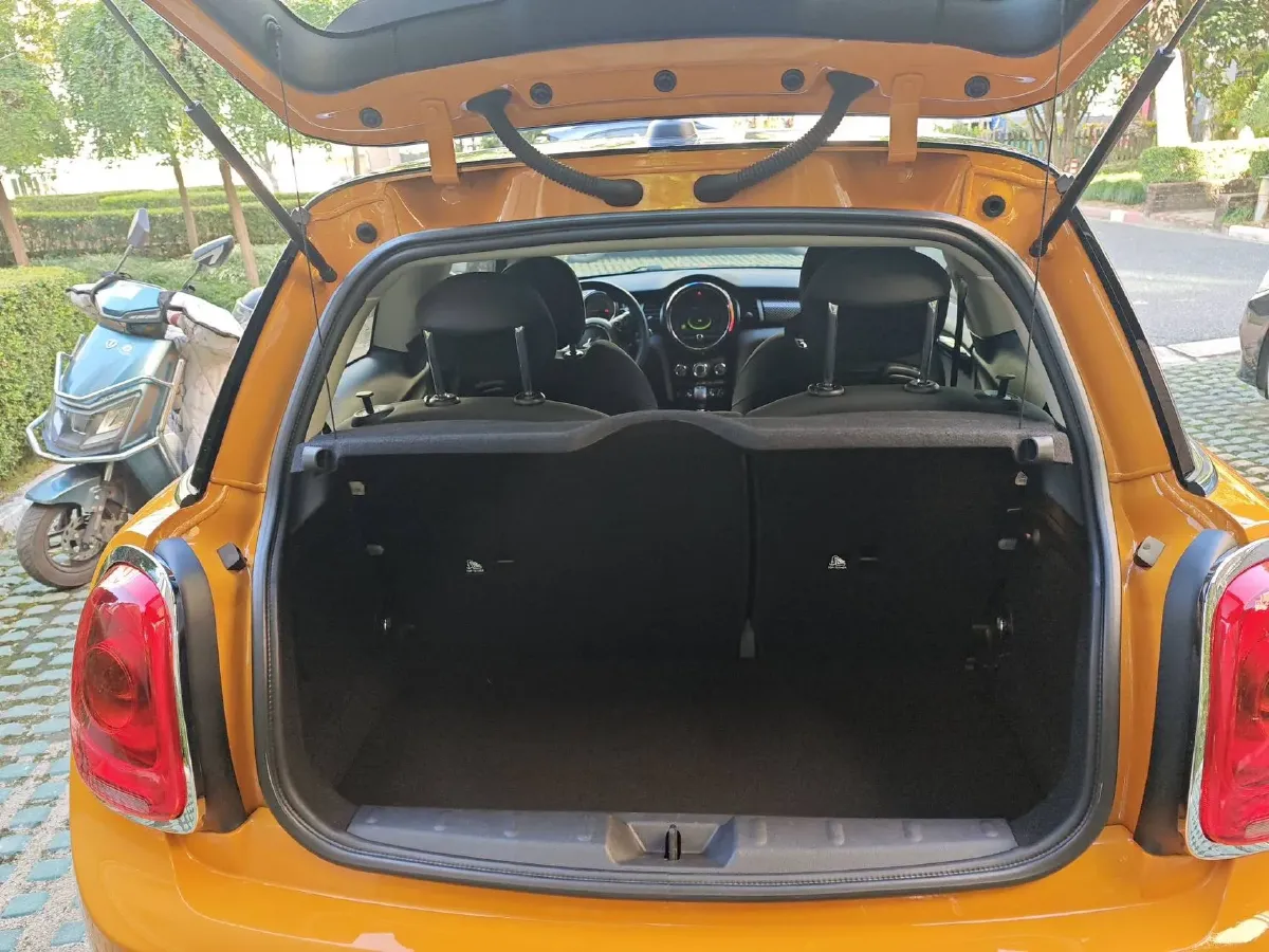 2016 MINI MINI 2.0T 192HP L4 6AT,autocango,china used car exporter,china ev exporter,chinese used car exporter,chinese used ev exporter