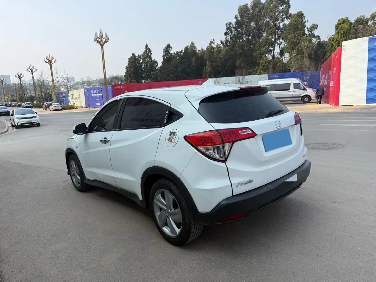 2020 Honda Vezel 1.5L 131HP L4 CVT,autocango,china used car exporter,china ev exporter,chinese used car exporter,chinese used ev exporter