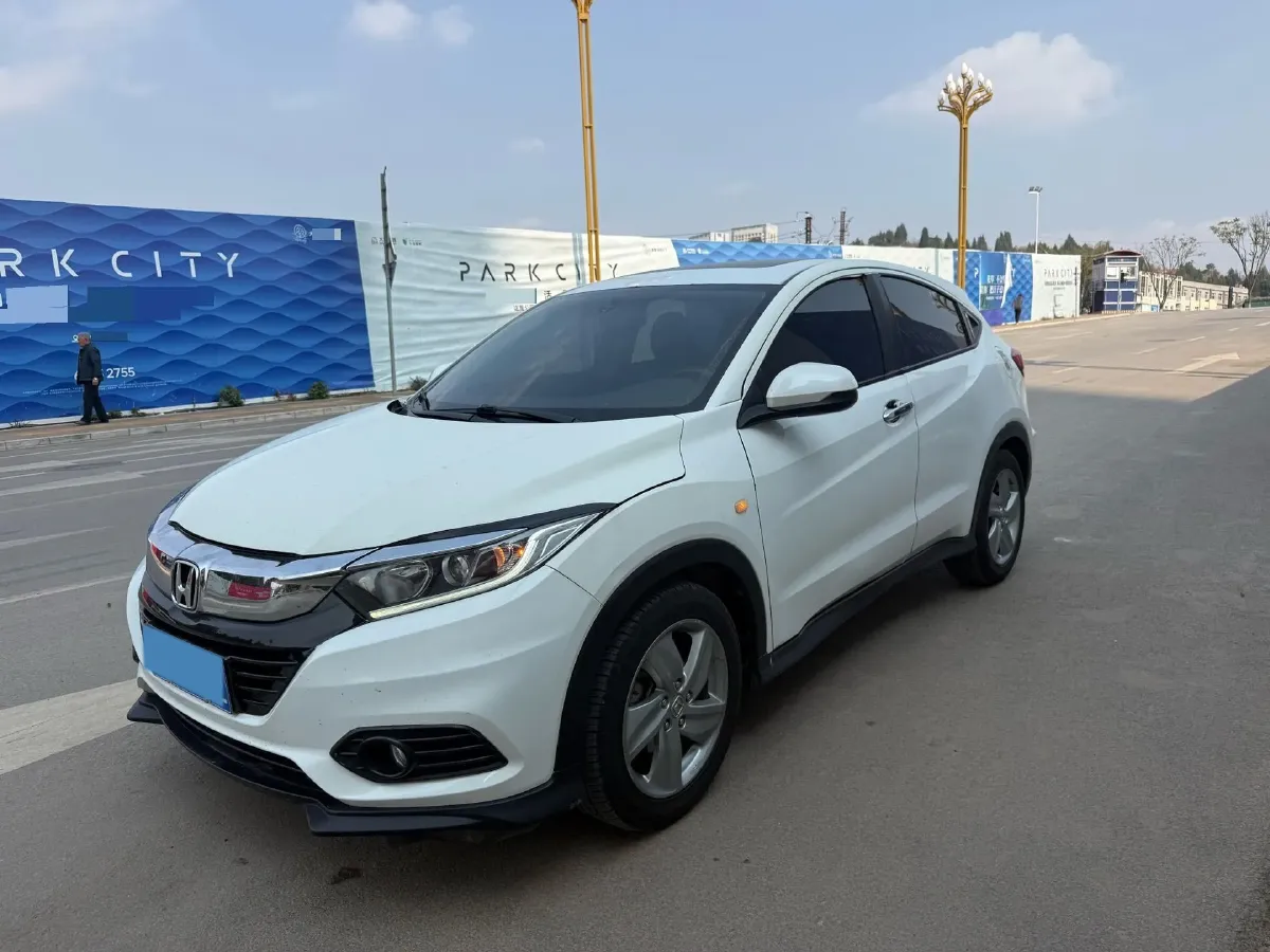 2020 Honda Vezel 1.5L 131HP L4 CVT,autocango,china used car exporter,china ev exporter,chinese used car exporter,chinese used ev exporter