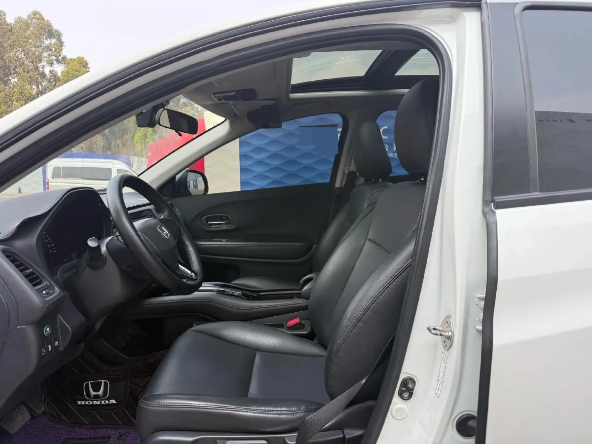 2020 Honda Vezel 1.5L 131HP L4 CVT,autocango,china used car exporter,china ev exporter,chinese used car exporter,chinese used ev exporter