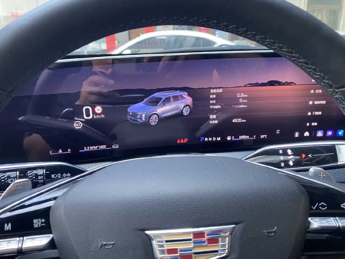 2025 Cadillac XT5 2.0T 237HP L4 9AT,autocango,china used car exporter,china ev exporter,chinese used car exporter,chinese used ev exporter