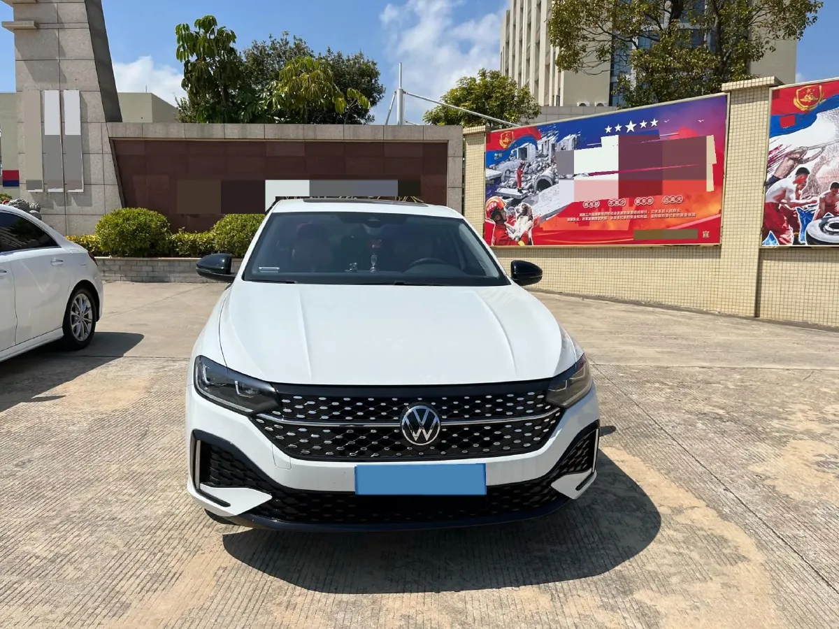 2023 Volkswagen Lavida 1.5T 160HP L4 7DCT,autocango,china used car exporter,china ev exporter,chinese used car exporter,chinese used ev exporter