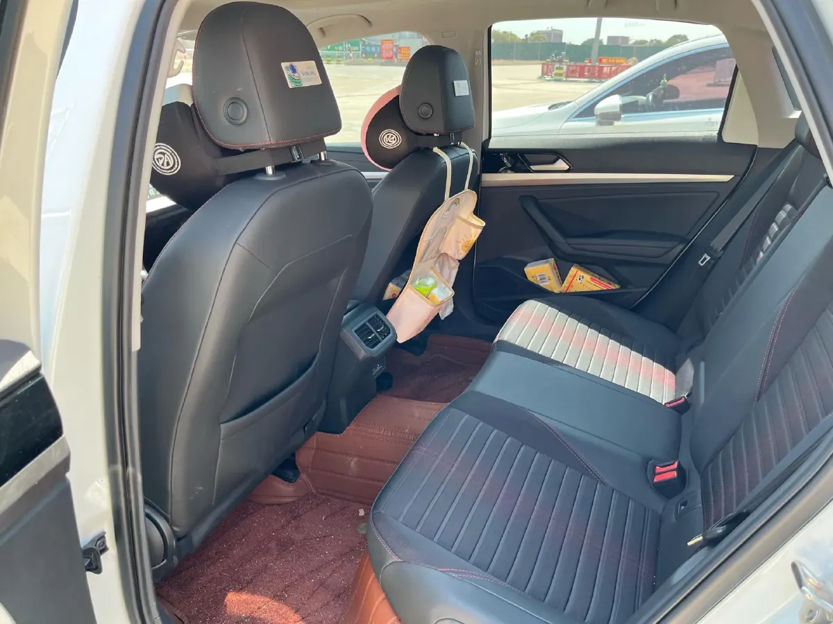 2023 Volkswagen Lavida 1.5T 160HP L4 7DCT,autocango,china used car exporter,china ev exporter,chinese used car exporter,chinese used ev exporter