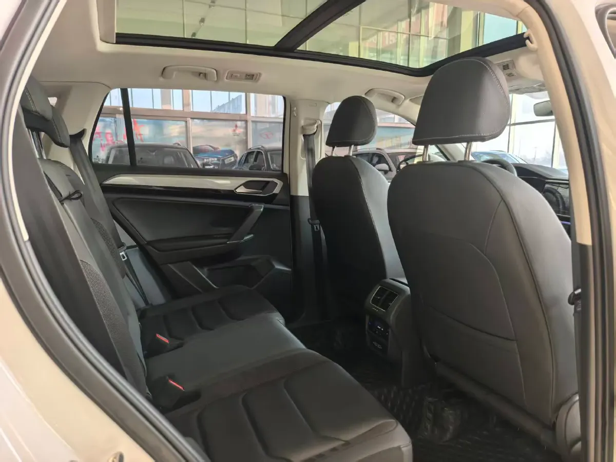 2022 Volkswagen Tayron 1.4T 150HP L4 7DCT,autocango,china used car exporter,china ev exporter,chinese used car exporter,chinese used ev exporter