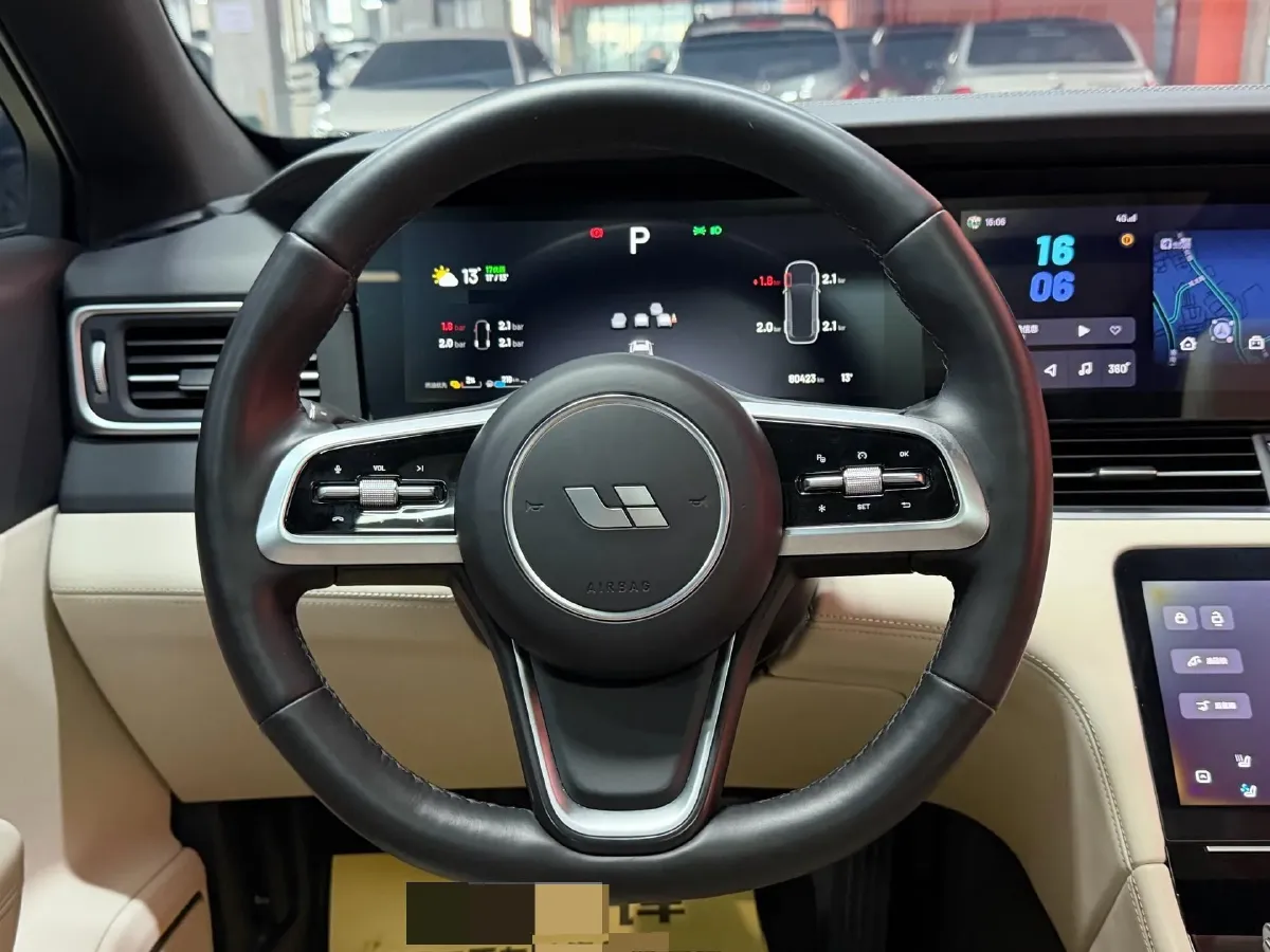 2021 Li ONE Range Extended 131HP REEV 40.5KWH,autocango,china used car exporter,china ev exporter,chinese used car exporter,chinese used ev exporter