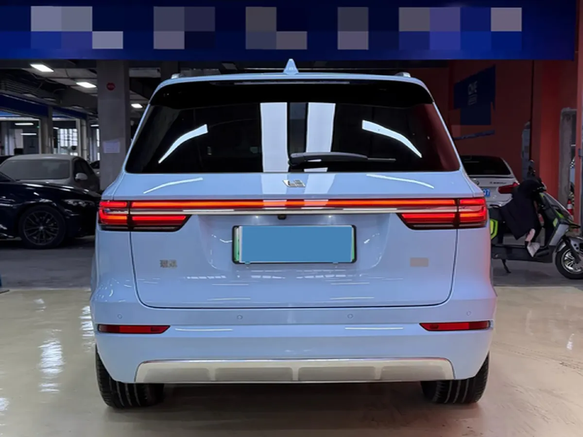 2021 Li ONE Range Extended 131HP REEV 40.5KWH,autocango,china used car exporter,china ev exporter,chinese used car exporter,chinese used ev exporter