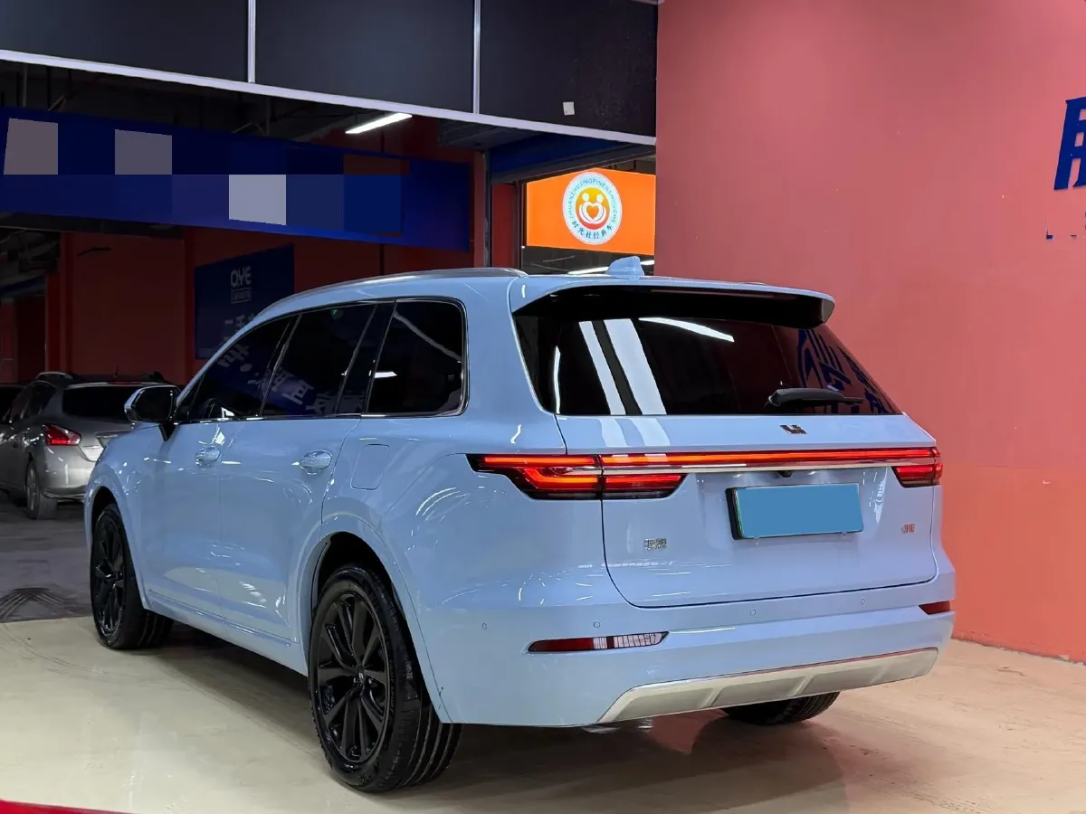 2021 Li ONE Range Extended 131HP REEV 40.5KWH,autocango,china used car exporter,china ev exporter,chinese used car exporter,chinese used ev exporter