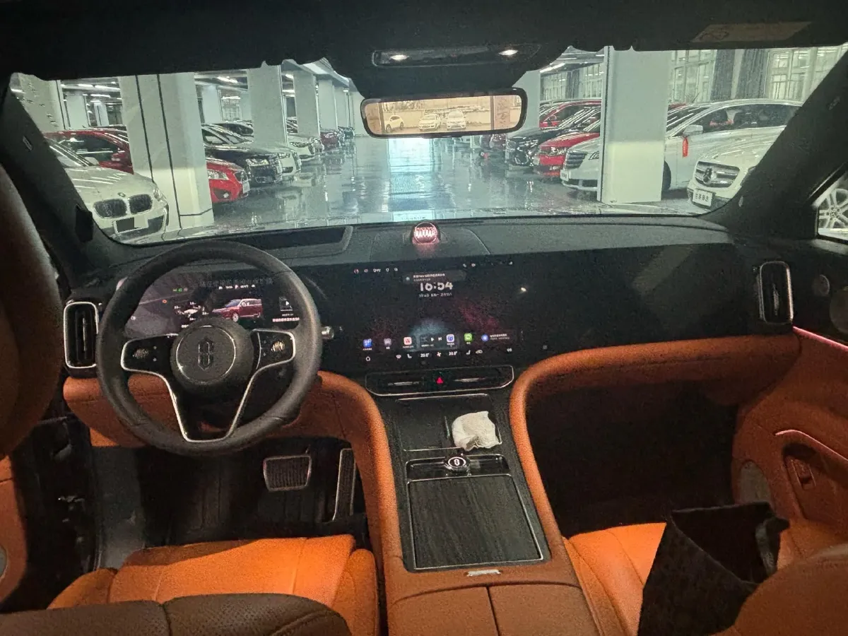 2025 AITO AITO M9 REEV 160HP REEV 52KWH,autocango,china used car exporter,china ev exporter,chinese used car exporter,chinese used ev exporter