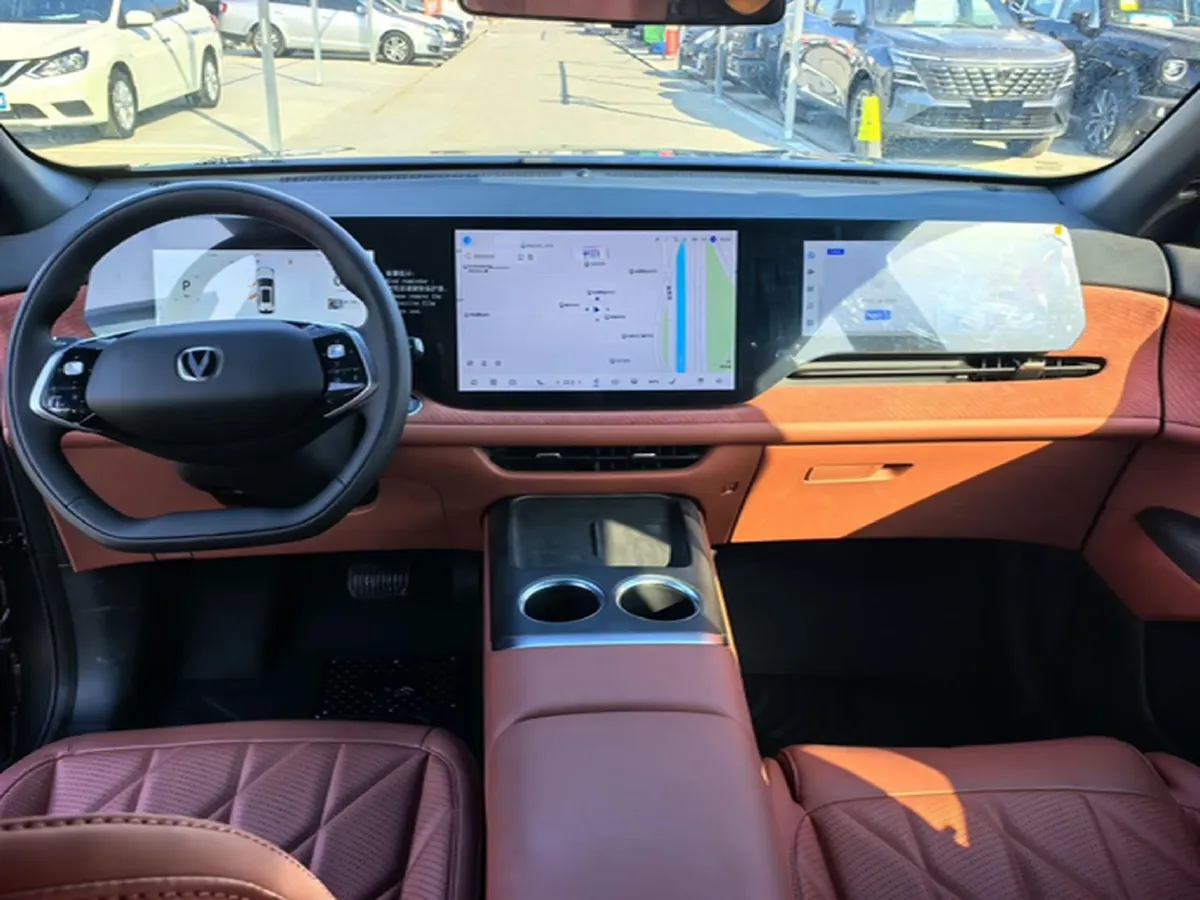 2025 ChangAn CS75 Plus 1.5T 192HP L4 8AT,autocango,china used car exporter,china ev exporter,chinese used car exporter,chinese used ev exporter