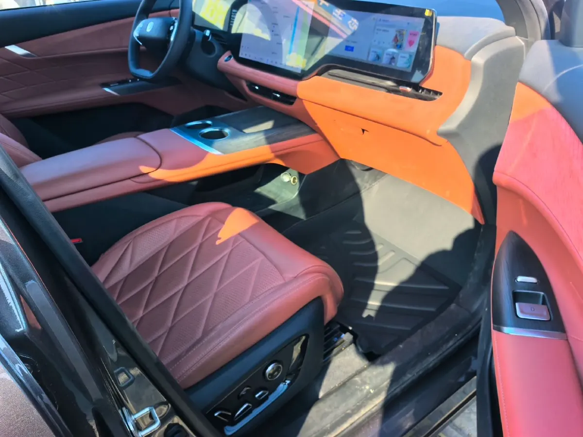 2025 ChangAn CS75 Plus 1.5T 192HP L4 8AT,autocango,china used car exporter,china ev exporter,chinese used car exporter,chinese used ev exporter