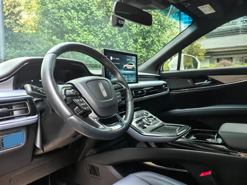 2021 Lincoln Nautilus 2.0T 245HP L4 8AT,autocango,china used car exporter,china ev exporter,chinese used car exporter,chinese used ev exporter