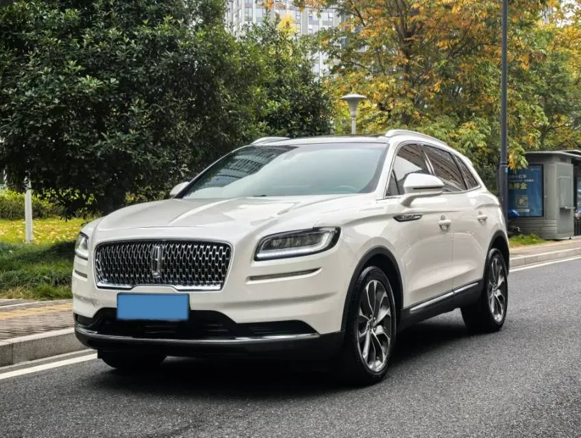 2021 Lincoln Nautilus 2.0T 245HP L4 8AT,autocango,china used car exporter,china ev exporter,chinese used car exporter,chinese used ev exporter