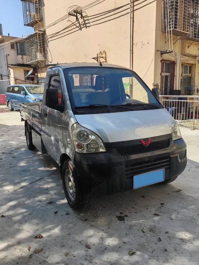 2015 Geely KingKong 1.5L 94HP L4 5MT,autocango,china used car exporter,china ev exporter,chinese used car exporter,chinese used ev exporter