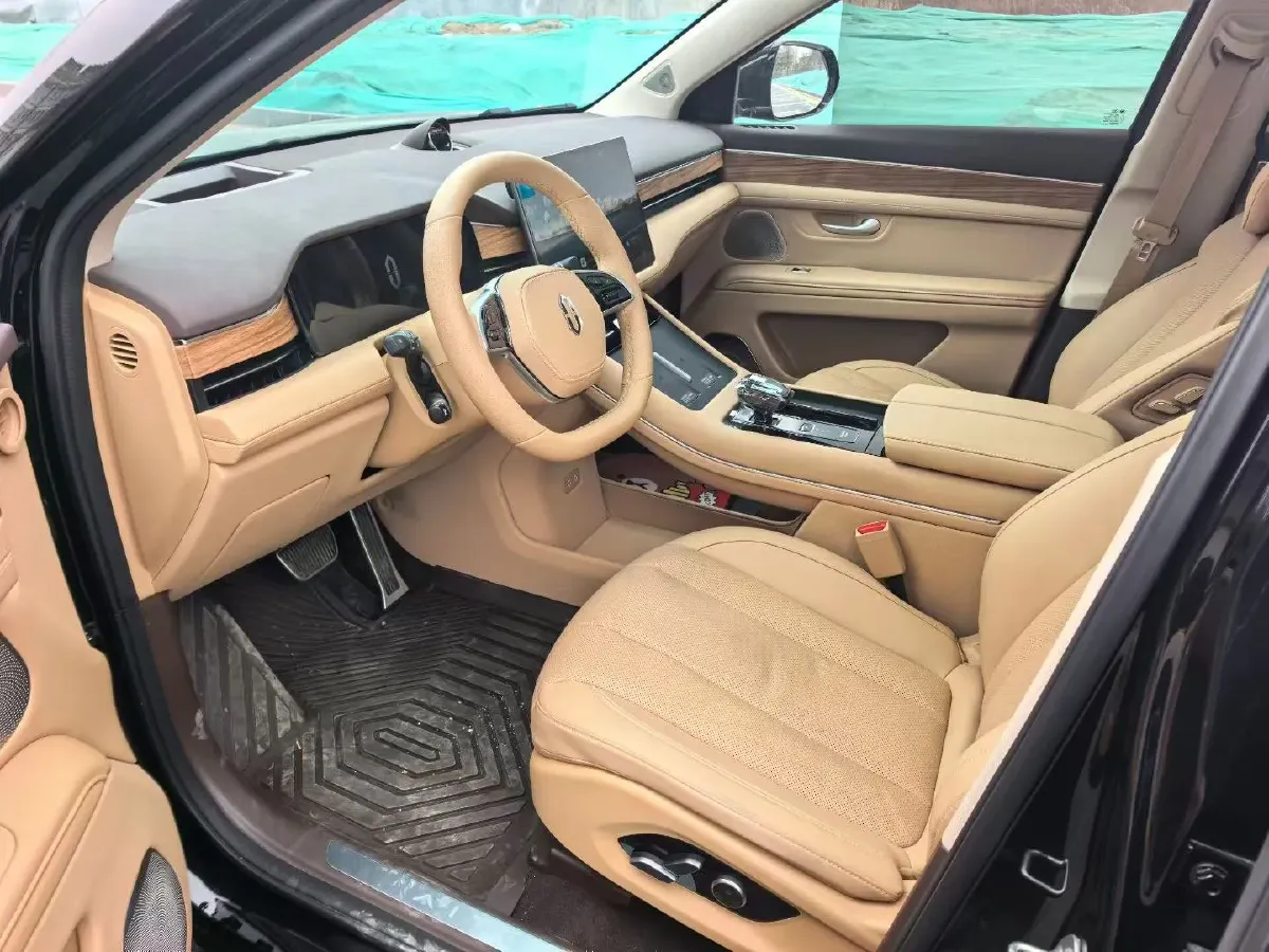 2024 AITO AITO M7 1.5T 152HP L4 REEV 38.5KWH,autocango,china used car exporter,china ev exporter,chinese used car exporter,chinese used ev exporter