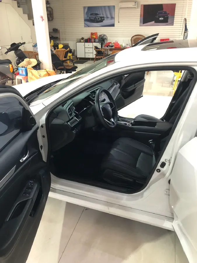 2019 Honda Civic 1.5T 177HP L4 CVT,autocango,china used car exporter,china ev exporter,chinese used car exporter,chinese used ev exporter