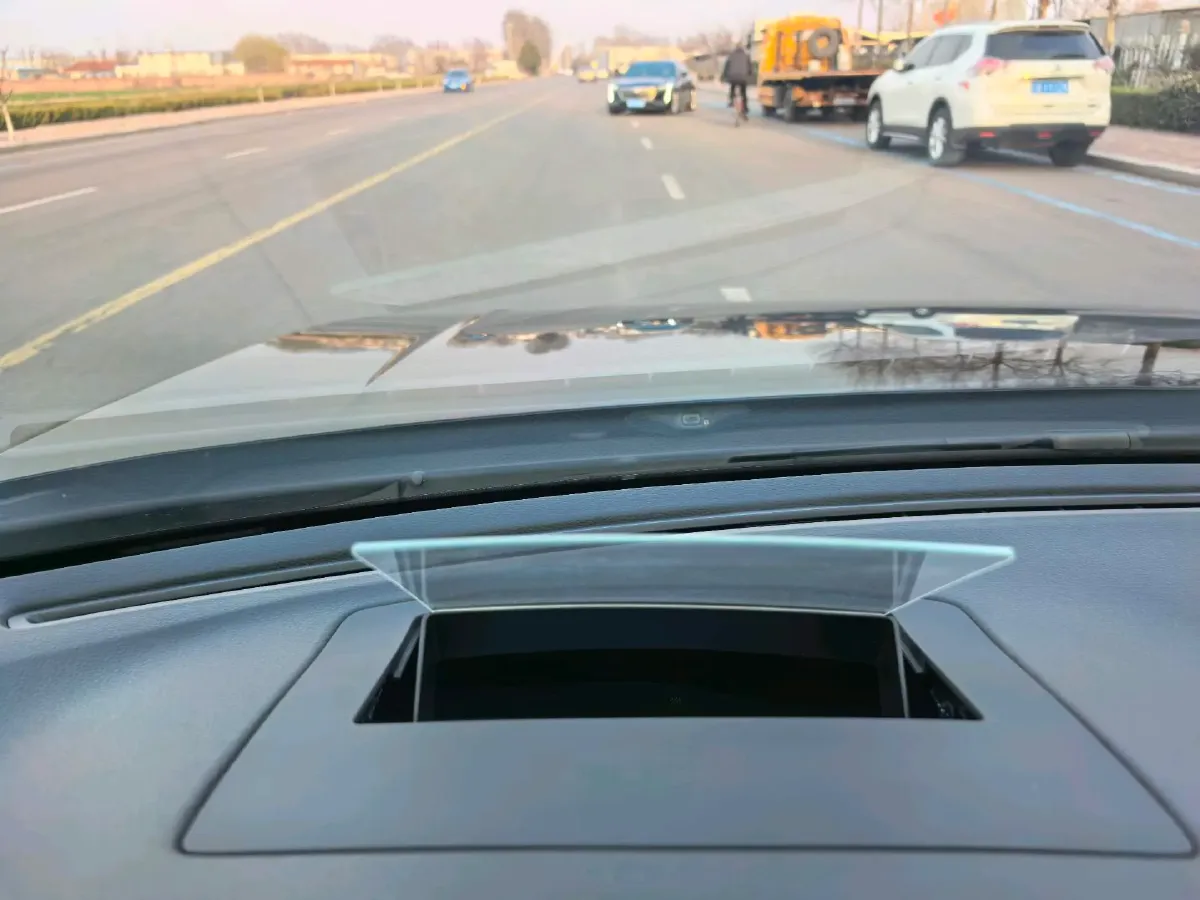 2022 Volkswagen Passat 2.0T 220HP L4 7DCT,autocango,china used car exporter,china ev exporter,chinese used car exporter,chinese used ev exporter