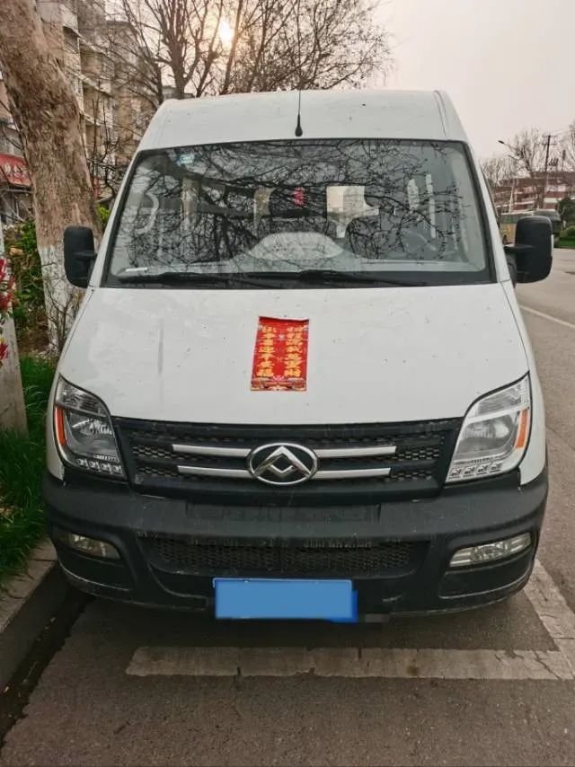 2020 MAXUS XinTu V80 2.5T 136HP L4 6MT,autocango,china used car exporter,china ev exporter,chinese used car exporter,chinese used ev exporter