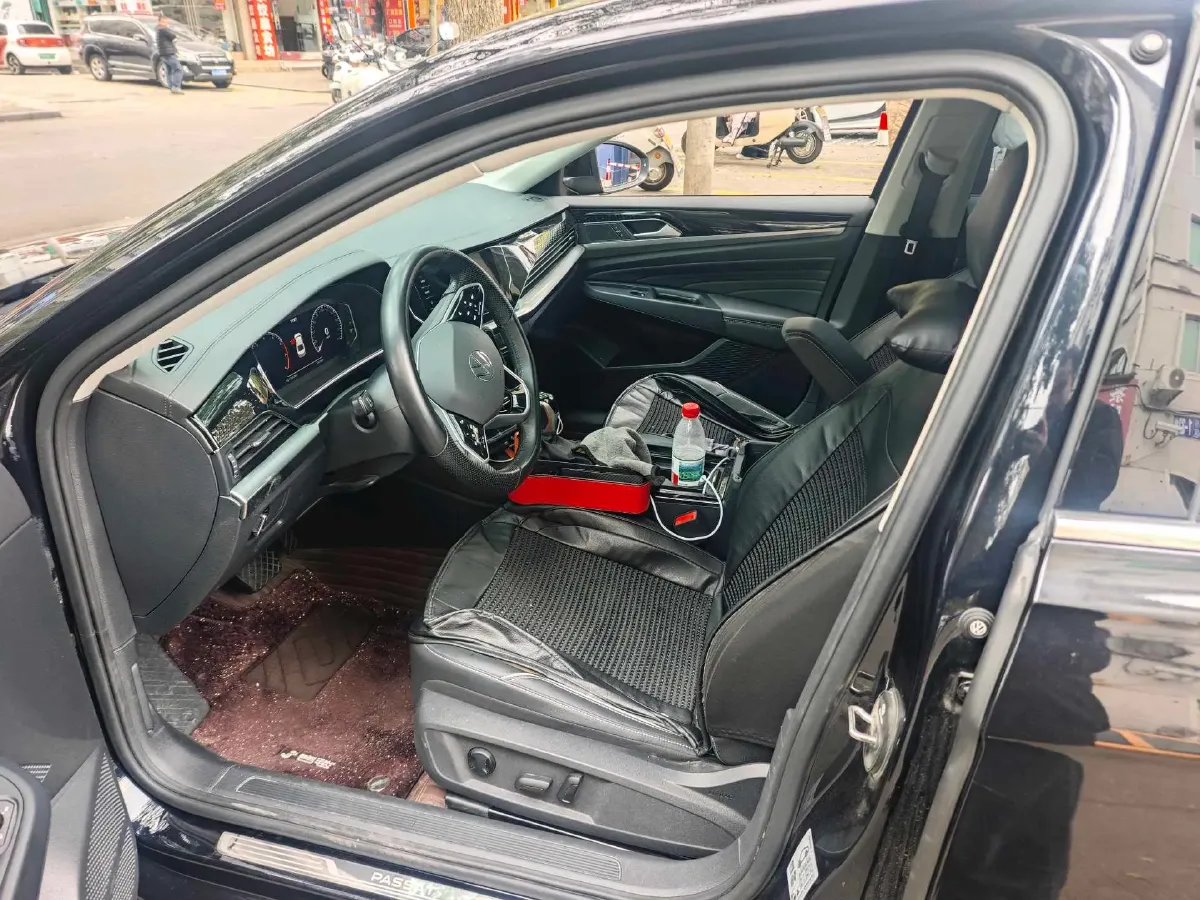 2023 Volkswagen Passat 2.0T 186HP L4 7DCT,autocango,china used car exporter,china ev exporter,chinese used car exporter,chinese used ev exporter