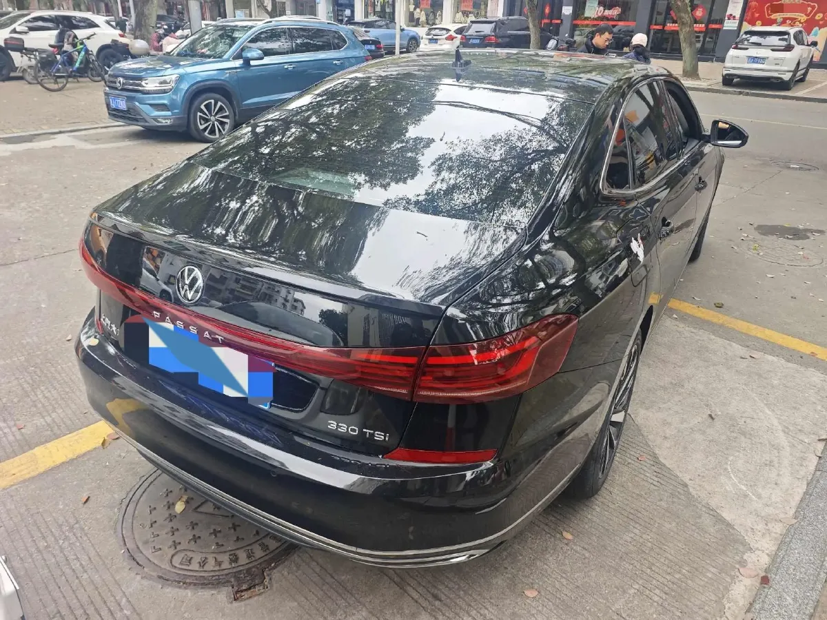 2023 Volkswagen Passat 2.0T 186HP L4 7DCT,autocango,china used car exporter,china ev exporter,chinese used car exporter,chinese used ev exporter