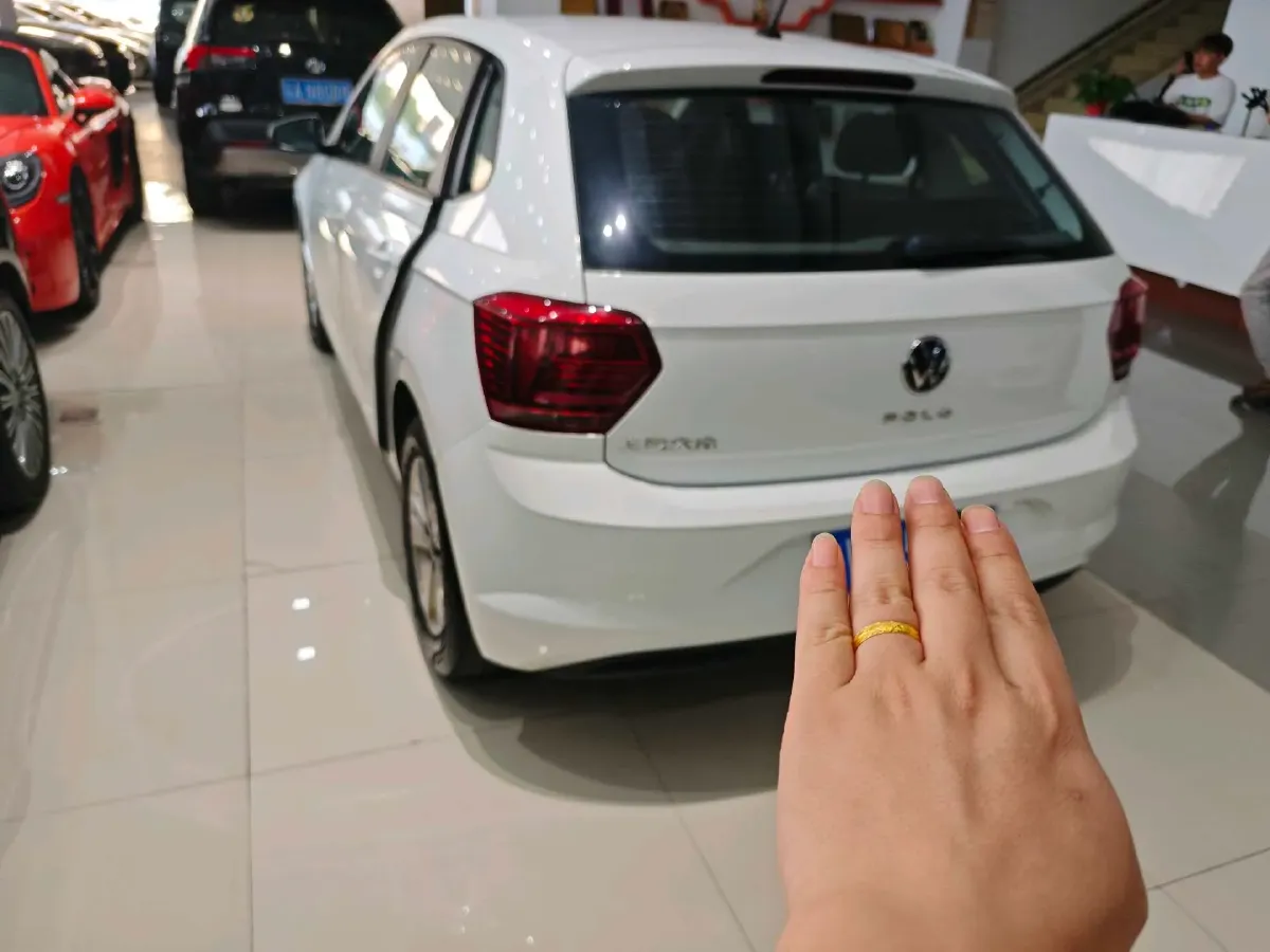 2023 Volkswagen Polo 1.5L 110HP L4 6AT,autocango,china used car exporter,china ev exporter,chinese used car exporter,chinese used ev exporter