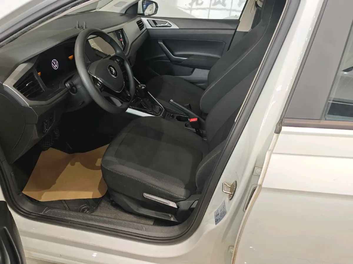 2023 Volkswagen Polo 1.5L 110HP L4 6AT,autocango,china used car exporter,china ev exporter,chinese used car exporter,chinese used ev exporter